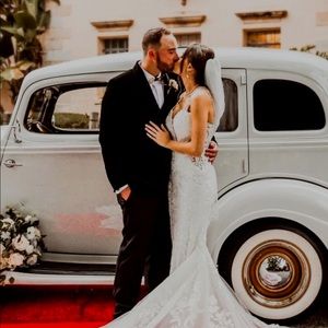 Meet your Posher, Cassandra